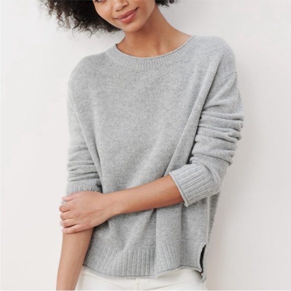 Jenni Kayne Sweaters - Jenni Kayne Everyday Sweater in Grey Size Medium